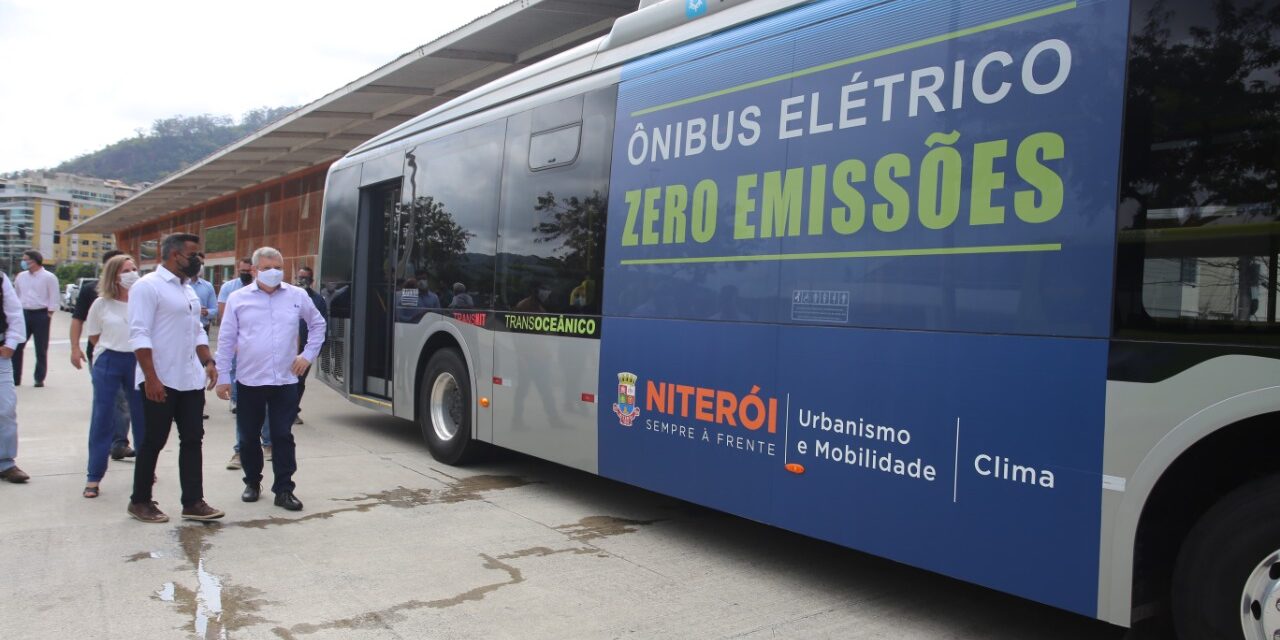 Niterói testa ônibus elétrico