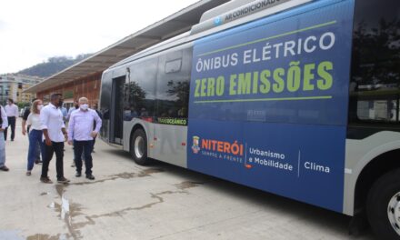 Niterói testa ônibus elétrico