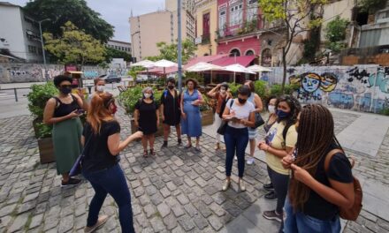 Educação de Niterói fez passeio guiado que reconta a história dos negros