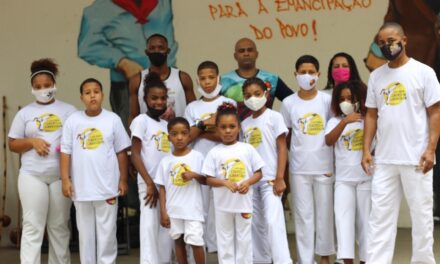 Ponto de Cultura “Capoeira Grito de Liberdade” encerra as atividades neste ano no Horto do Fonseca