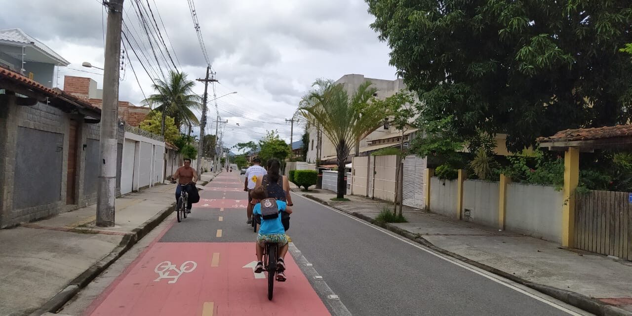 Vá de bike à escola: famílias de Niterói aderem ao uso da bicicleta na volta às aulas