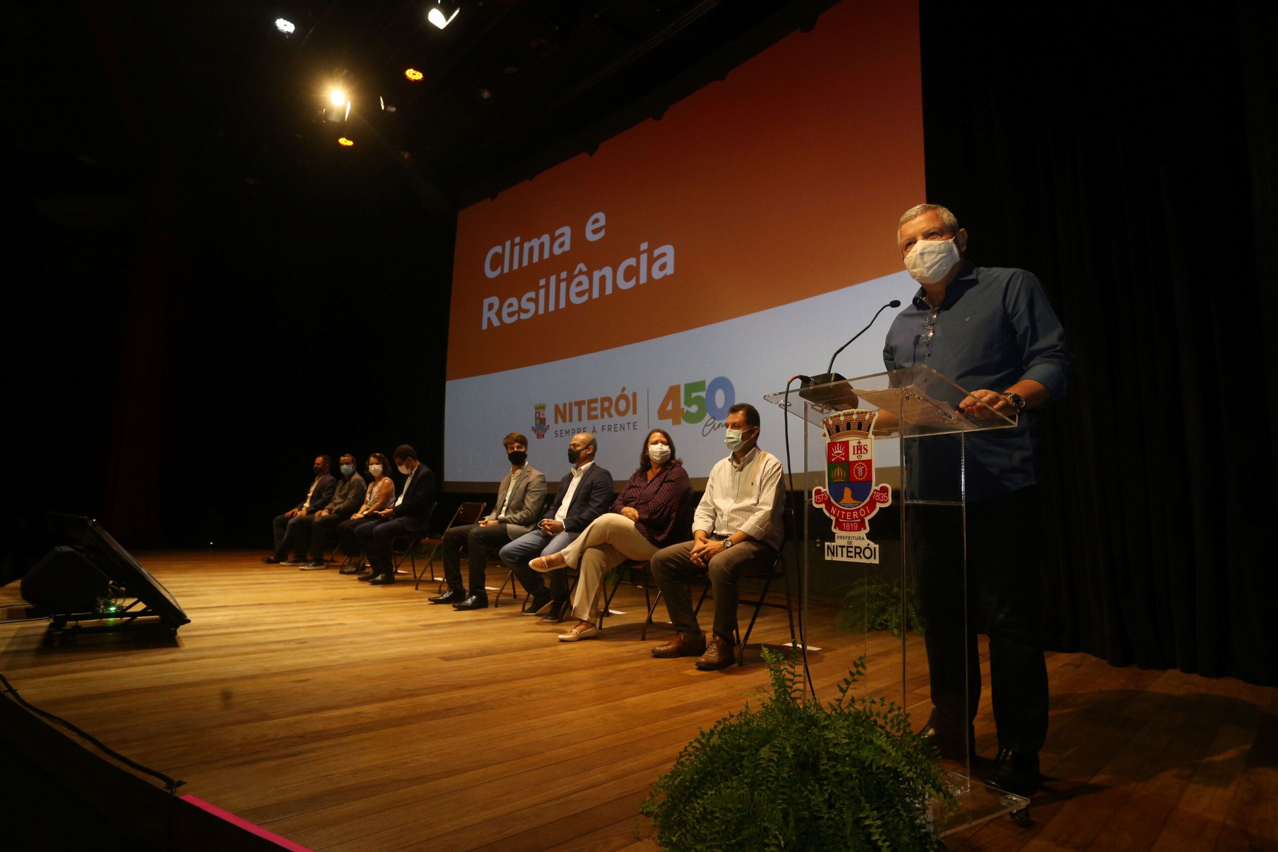 Niterói anuncia investimento de R$ 398 milhões em sustentabilidade e contenção de encostas