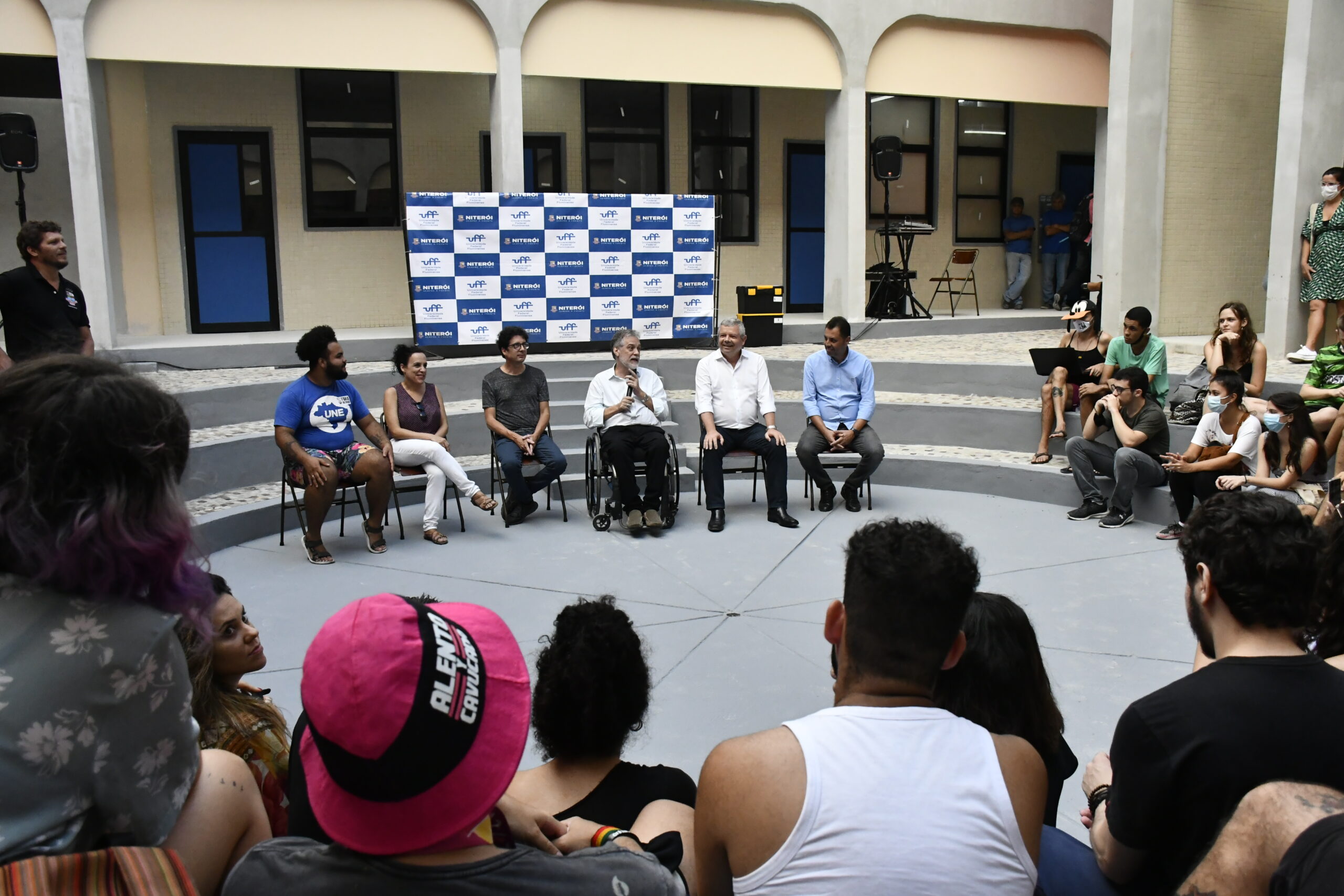 Prefeitura de Niterói entrega cinco prédios do Instituto de Arte e Comunicação Social da UFF