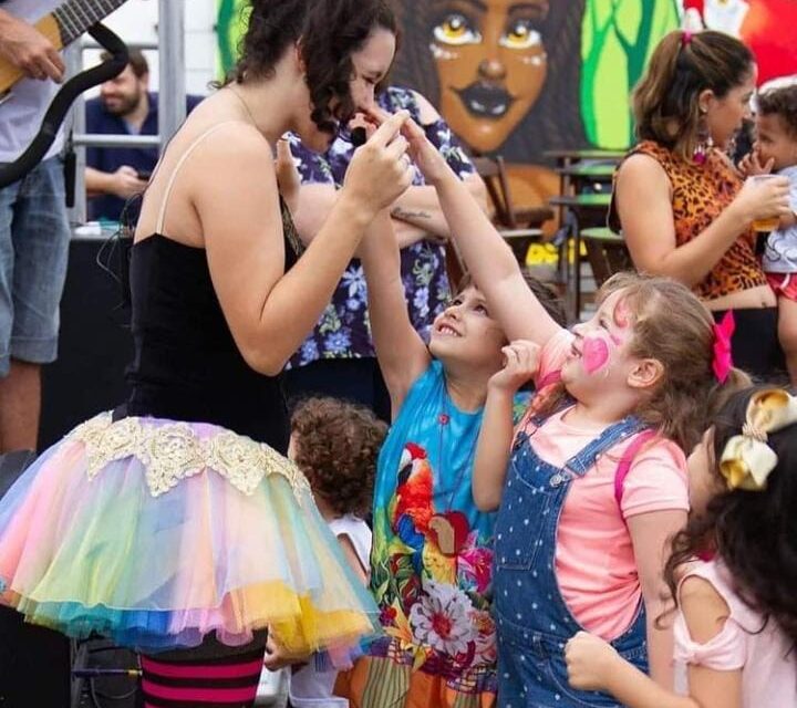 Varandinha do Paschoal reúne crianças em torno da Cultura