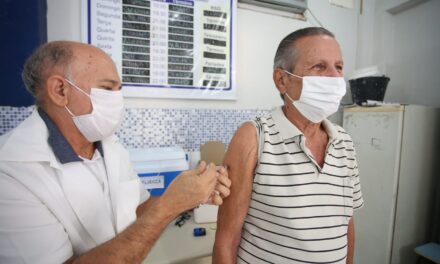 Niterói vacina contra gripe idosos com 70 anos ou mais