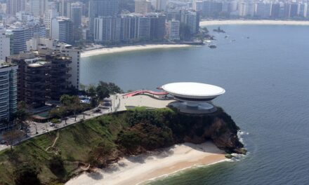 TCE aporova contas Niterói de 2022  por unanimidade