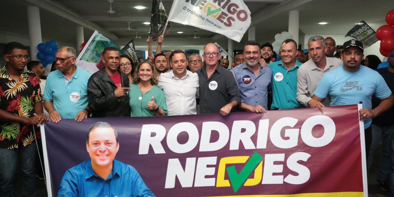 Rodrigo Neves é recebido por metalúrgicos e comerciantes em Angra dos Reis