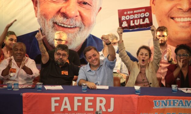 Lideranças do PT se manifestam em favor de Lula e Rodrigo Neves