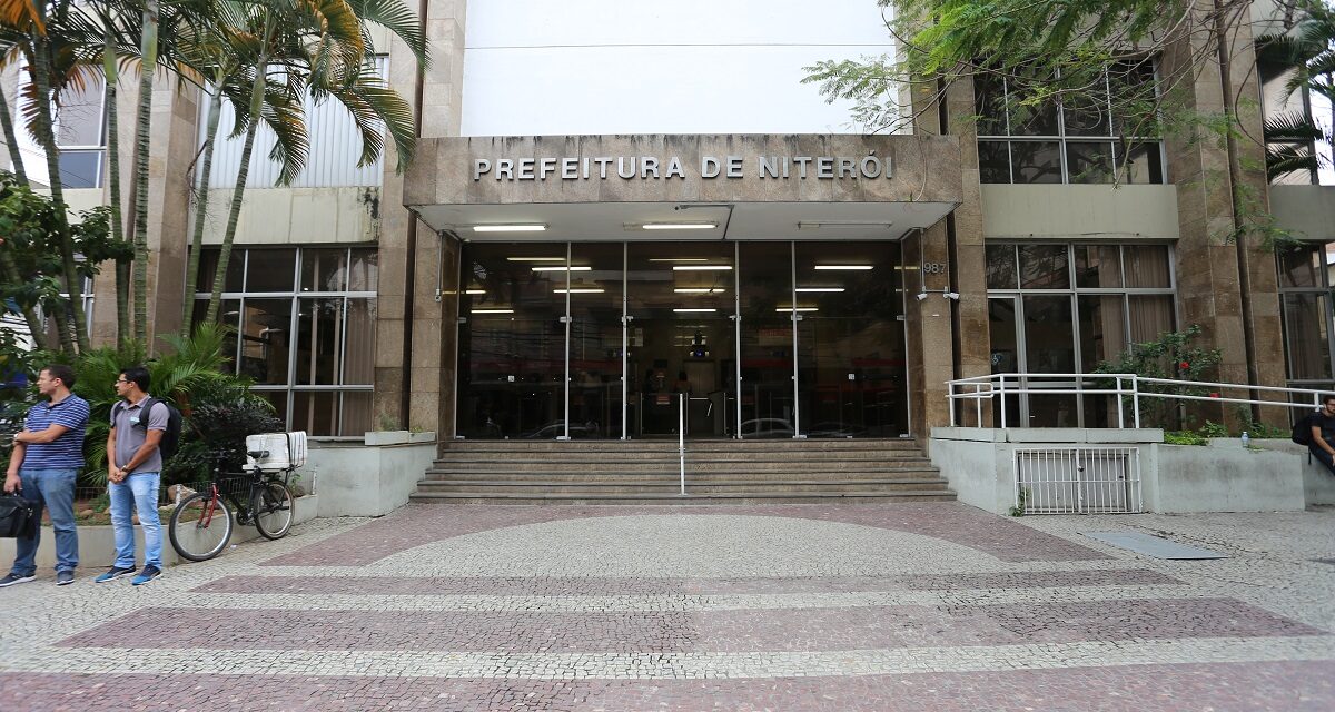 Prefeitura de Niterói promove fórum de contadores para incentivar doações para instituições sociais