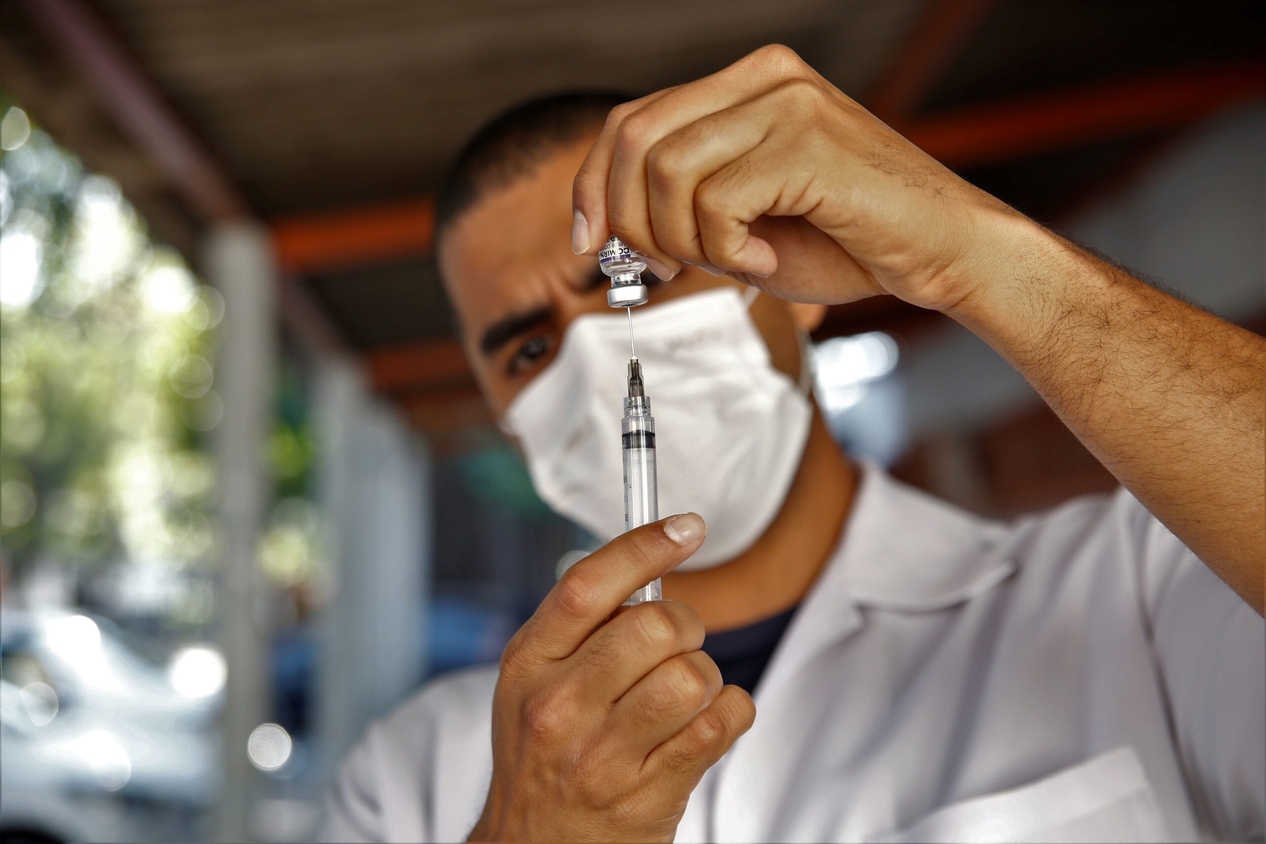 Niterói retoma vacinação com dose bivalente para Covid-19 nesta quinta-feira