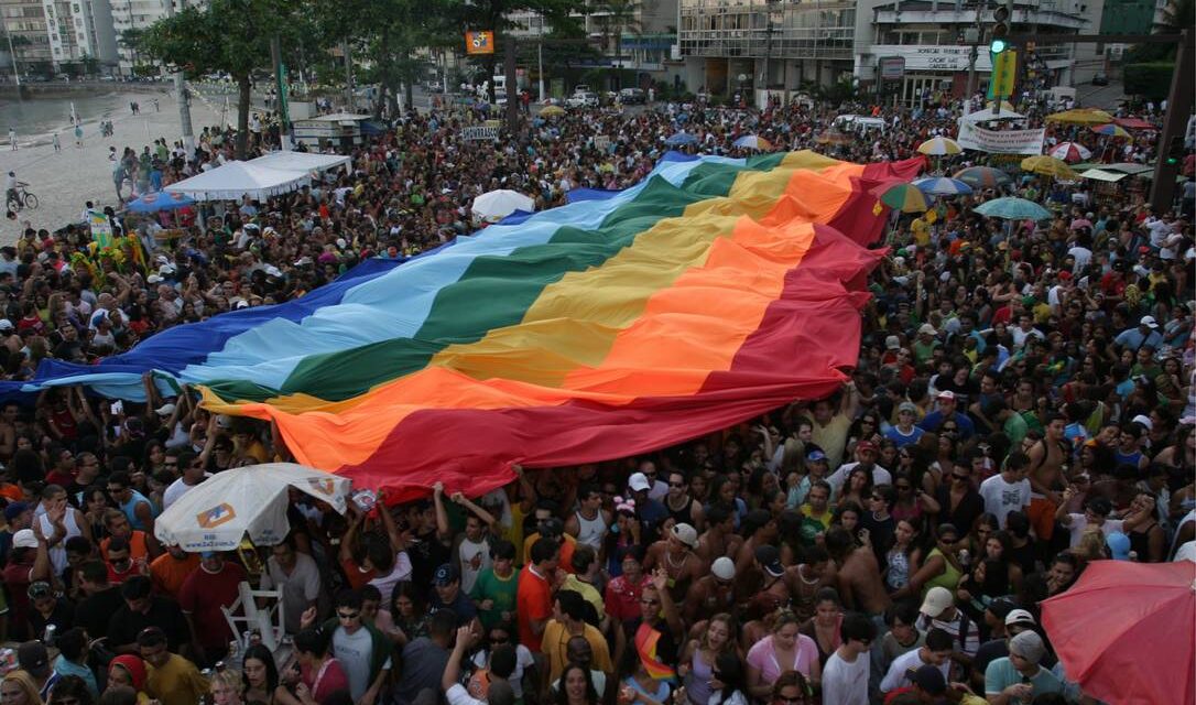 Icaraí terá esquema especial de trânsito para a Parada do Orgulho LGBTQIA+no domingo