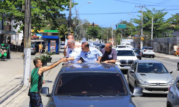 Rodrigo Neves faz grande carreata em Niterói e lembra realizações