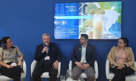 Prefeito de Niterói destaca a importância das cidades no combate às mudanças climáticas em stand da União Europeia na COP27