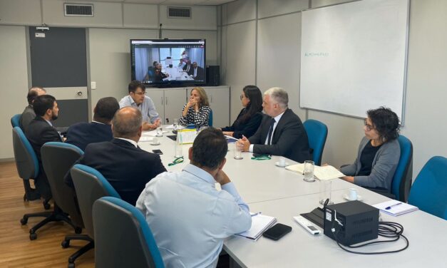 Niterói participa de reunião, em Brasília, sobre a nova Lei Geral de Licitações