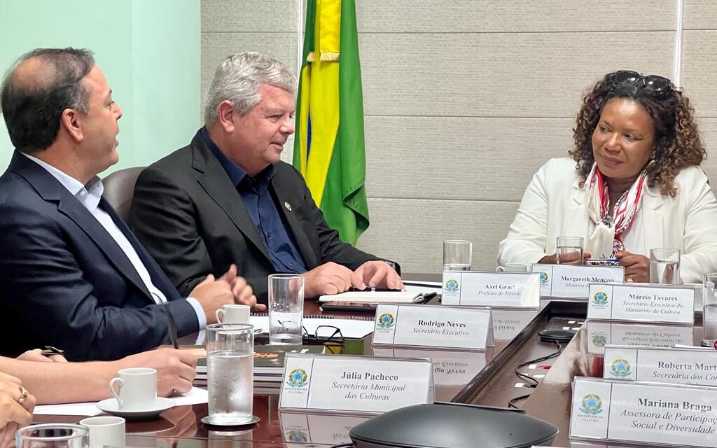 Axel Grael e Rodrigo Neves se reúnem com a ministra da Cultura, Margareth Menezes