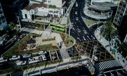 Axel Grael  inaugura Praça José Bedran em Icaraí