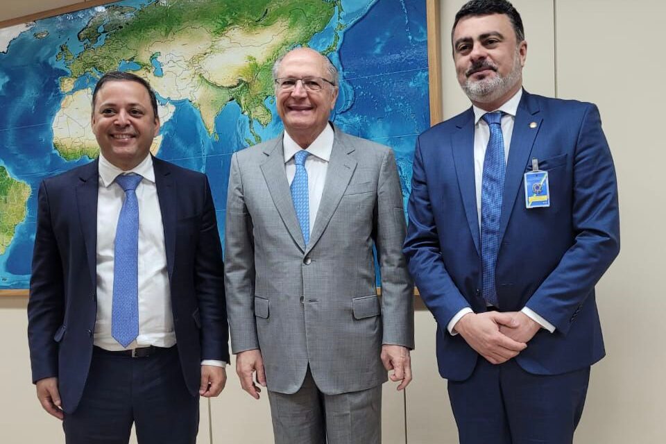 Rodrigo Neves se encontra com Geraldo Alckmin em Brasília para debater o desenvolvimento do Rio de Janeiro