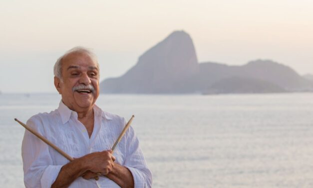 Reconhecido mundialmente, Chico Batera lança livro de memórias em Niterói