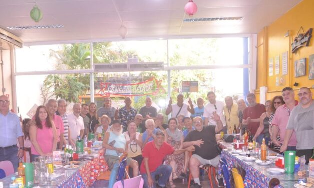 ARTIGO: JORNALISTAS SE CONFRATERNIZAM EM ENCONTRO EM NITERÓI