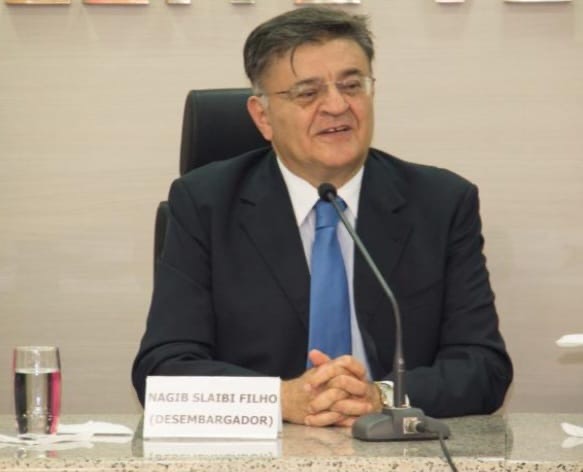 Nagib Slaibi Filho é o novo presidente da Academia Niteroiense de Letras