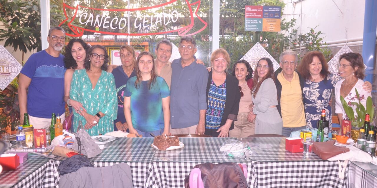 Mário Sousa comemora aniversário no Caneco Gelado do Mário